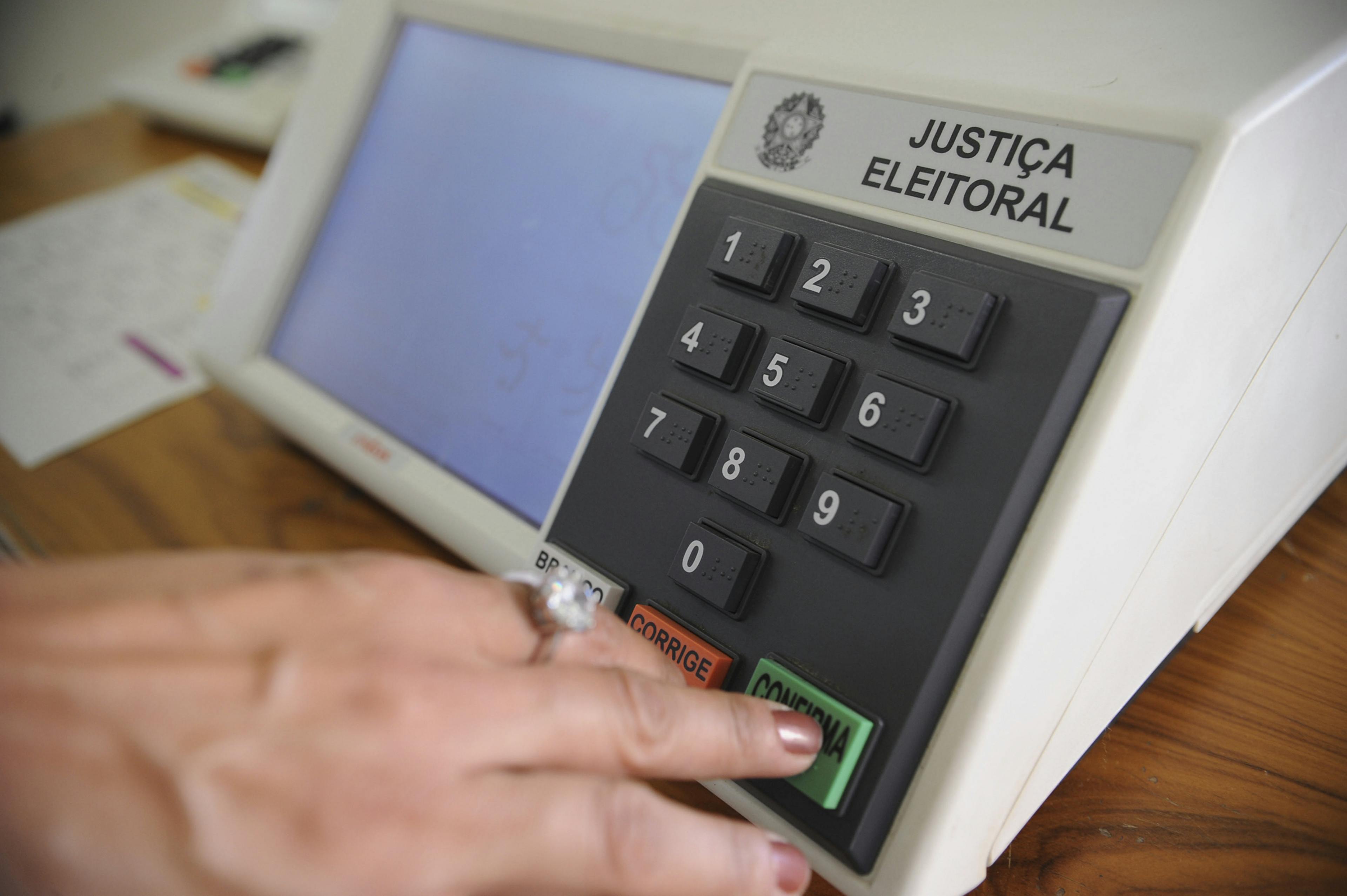 Governo de Minas orienta servidores candidatos às eleições municipais de 2024