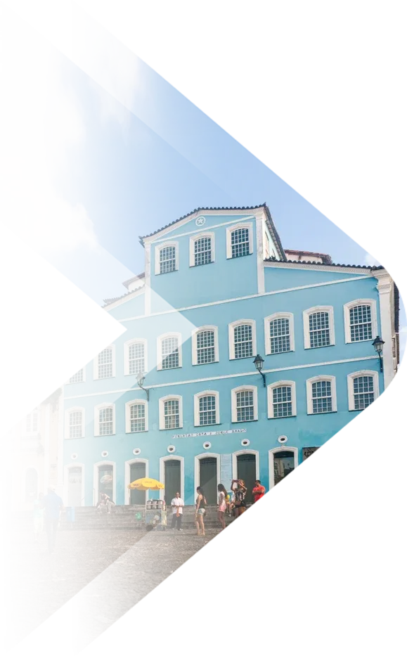 Servidor público da Prefeitura de Salvador simulando consignado no app Konsi