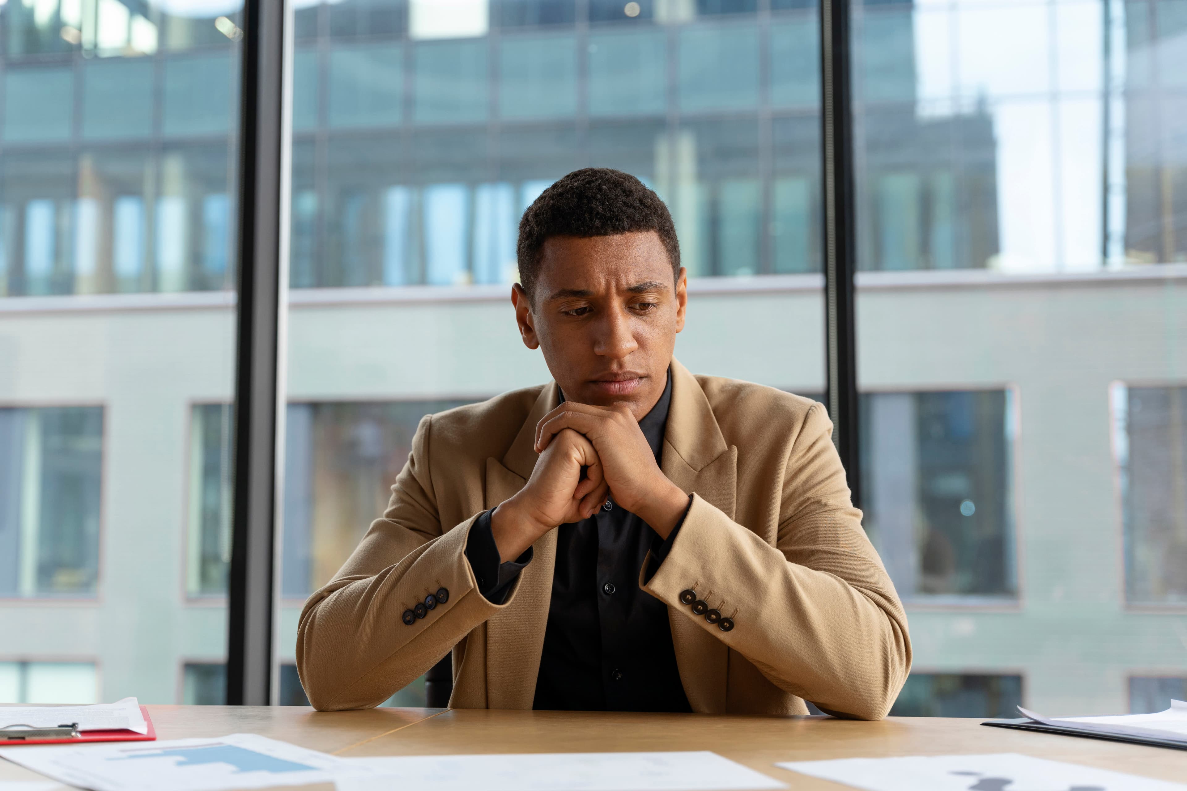 Score baixo pode dificultar aprovação de crédito; como conseguir empréstimo para negativado?