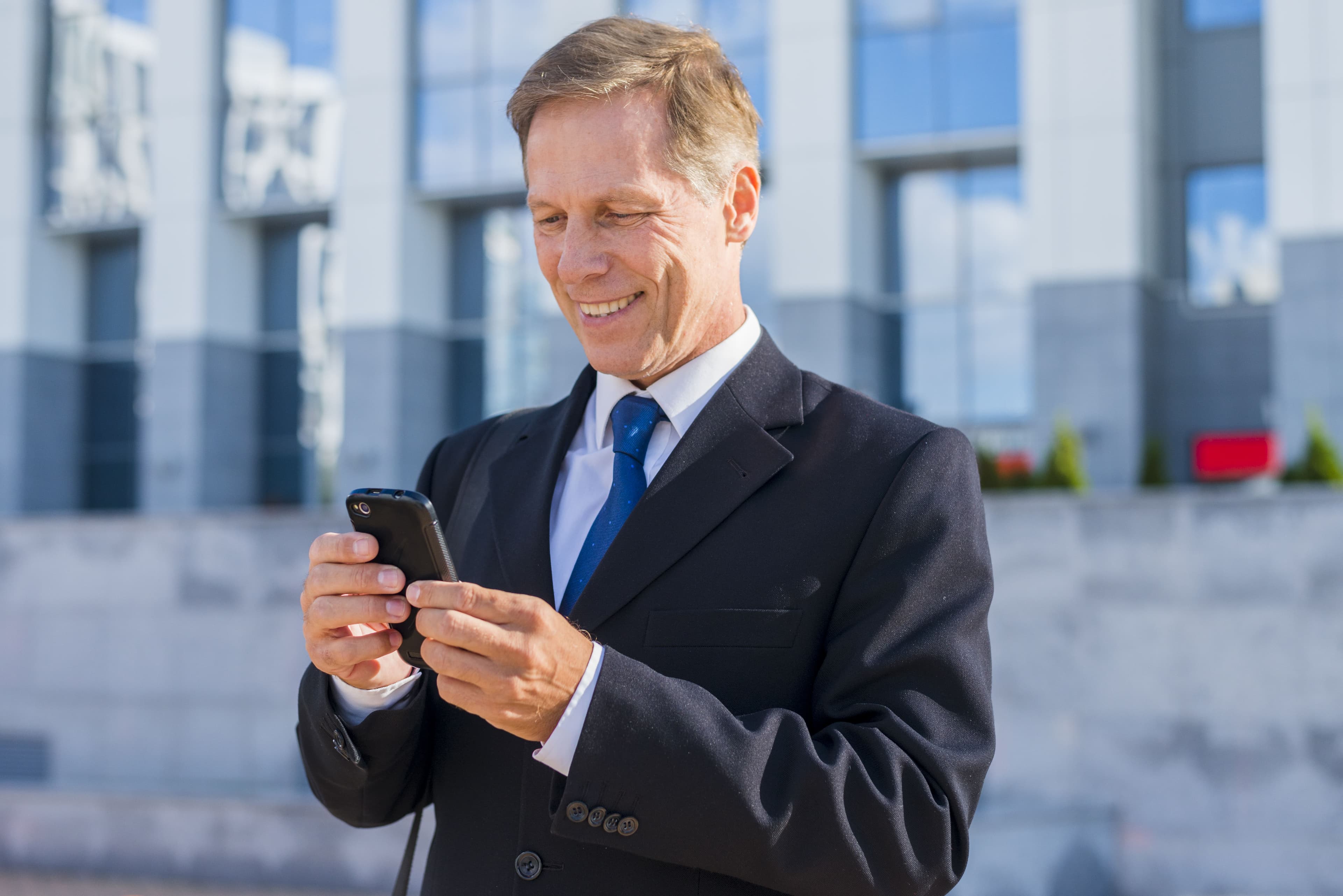 Pagamento de empréstimo deve ser excluído de salário de tomadores superendividados