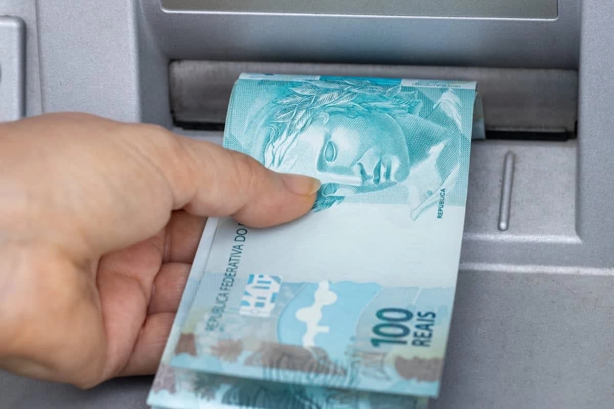 Caixa Tem libera R$ 100 para inscritos no CadÚnico: Entenda tudo sobre esse auxílio