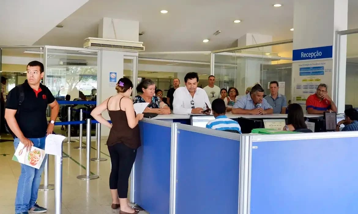 Tempo médio de concessão de benefícios do INSS cai para 39 dias no Estado do Rio; confira dicas para acelerar o processo