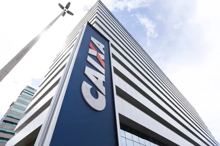 RS: Caixa reduz juros do consignado para clientes