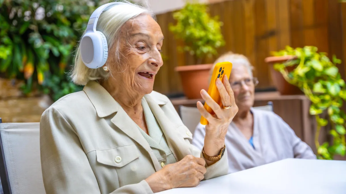 INSS antecipa pagamentos de novembro; veja datas