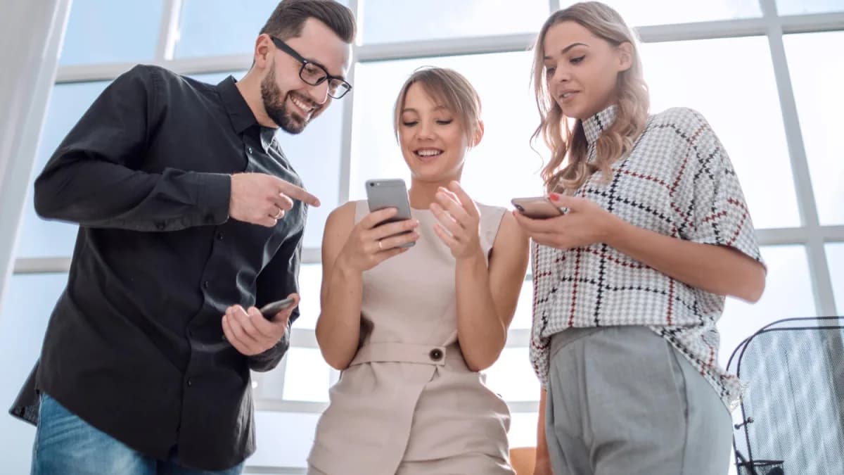 Servidores do Paraná vão receber 13º de forma integral; confira datas