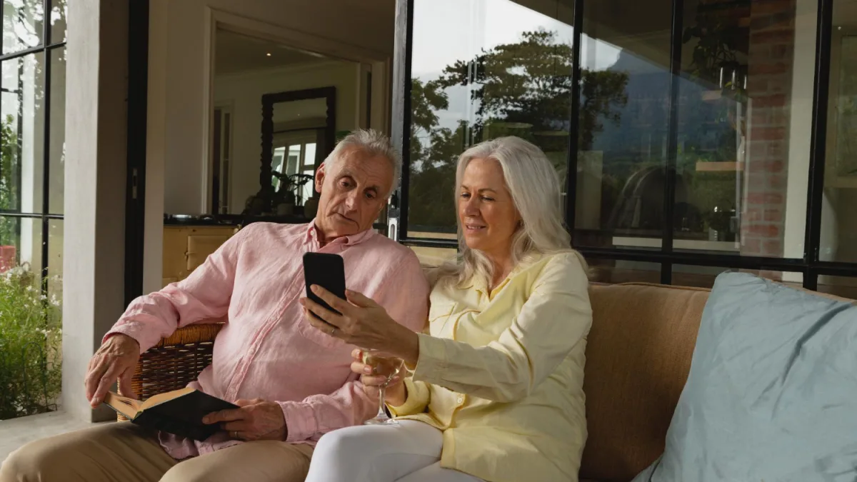 Servidor público quando se aposenta recebe rescisão?