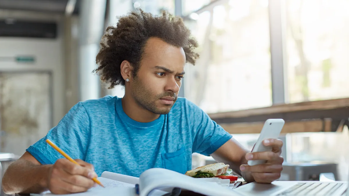 Qual a diferença entre portabilidade do consignado público e CLT?