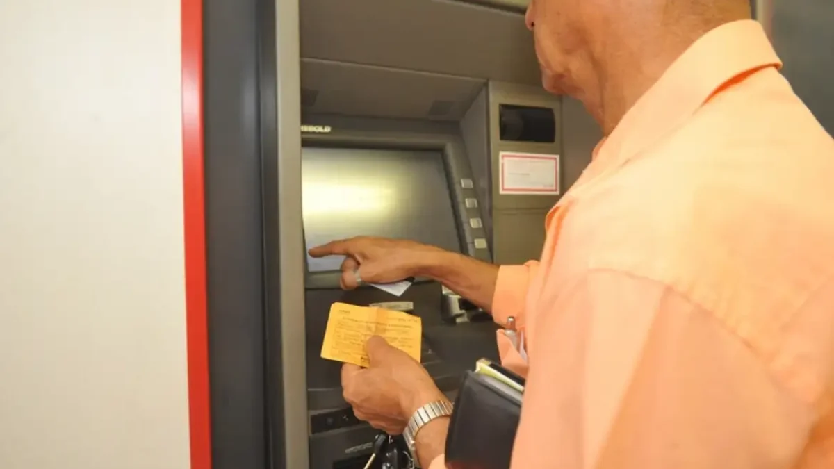 Crefisa e Mercantil ganham leilão do INSS; Como ficam os aposentados?